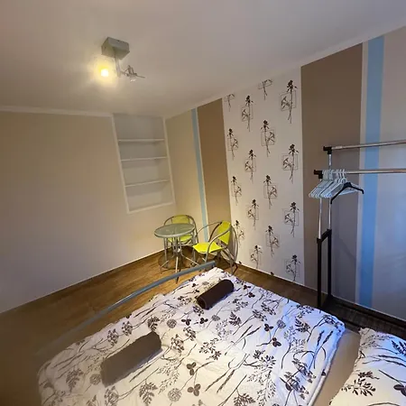 بيت للعطل Babzsi Nyaralo