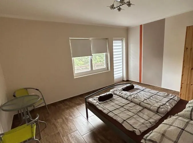 Babzsi Nyaralo 別荘