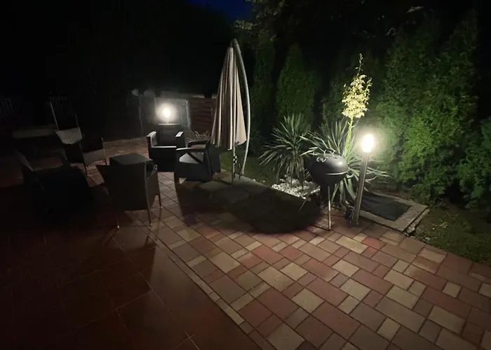 別荘 Babzsi Nyaralo